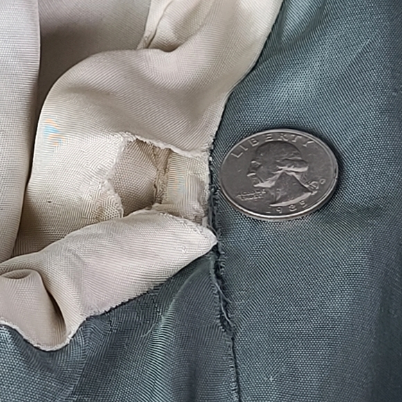 Levi's Tailored Classic's Blazer/ Coat Grays and Brown's. 44R - Picture 7 of 15